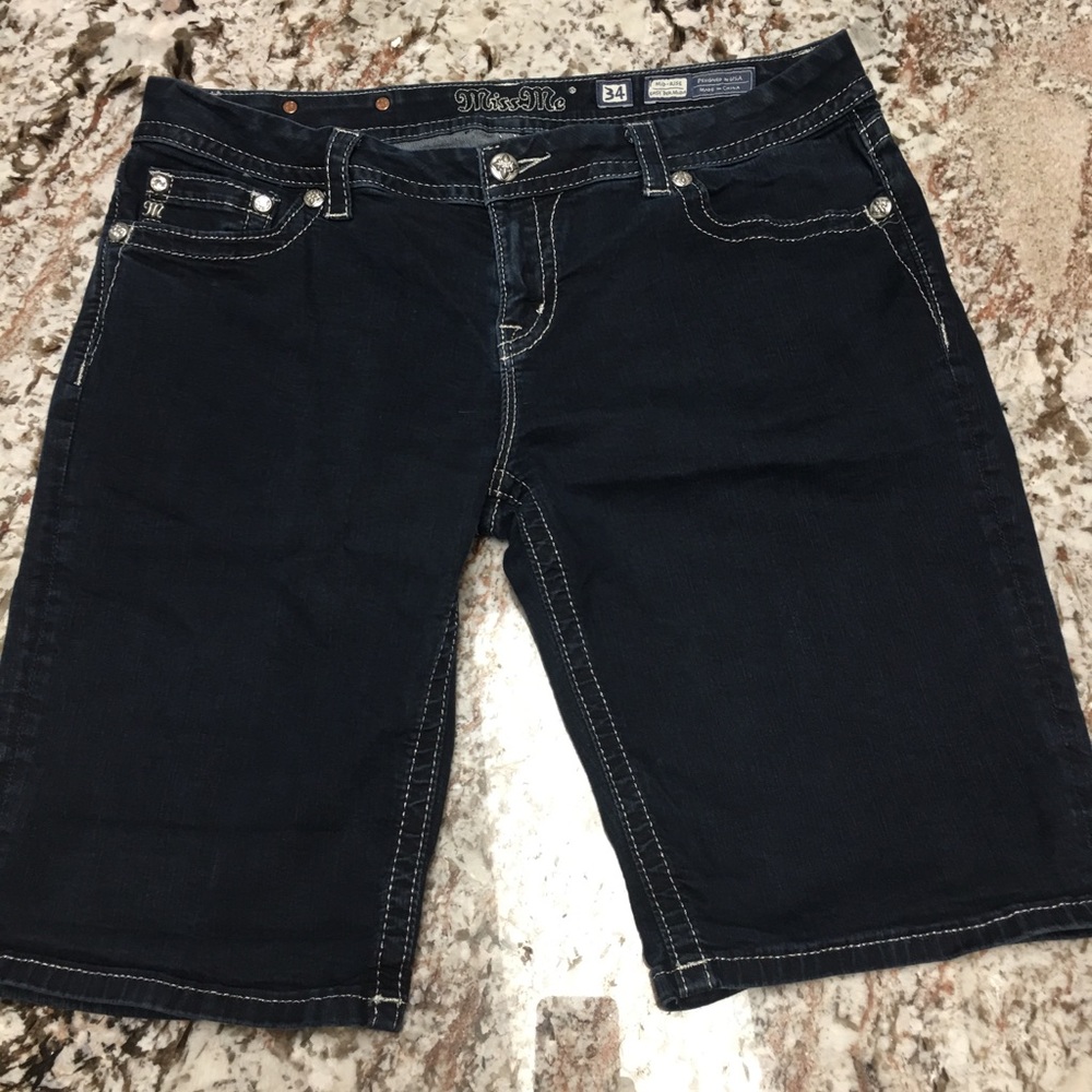Miss me Easy Bermuda short size 34